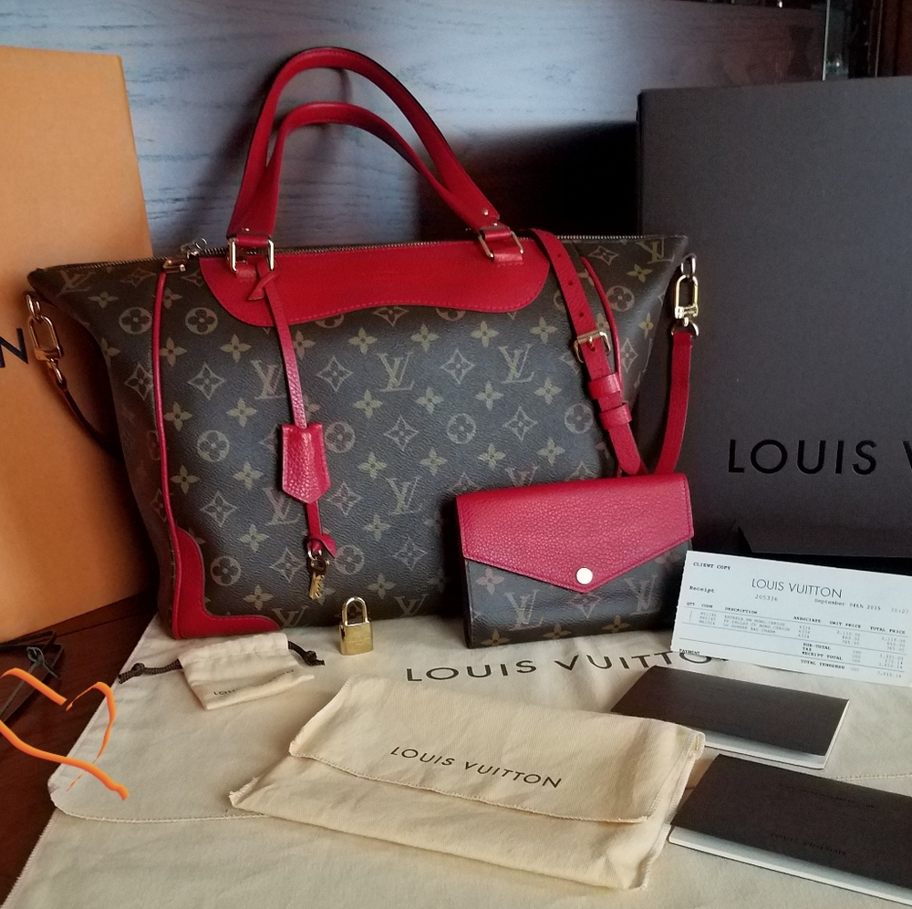 Authentic Louis Vuitton Estrela NM bag and insert only!!!